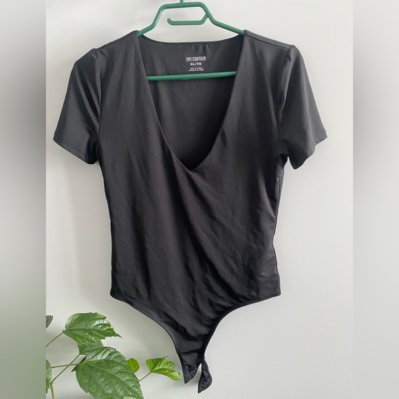 SWS Contour Vneck Bodysuit - Picture 1 of 2